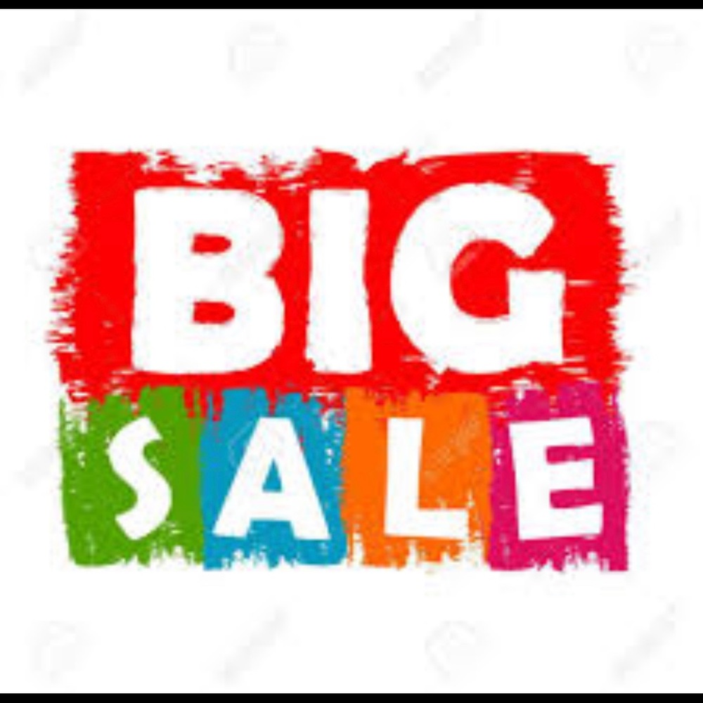 🌺Everything on Sale!! Make your best offer! 🌺